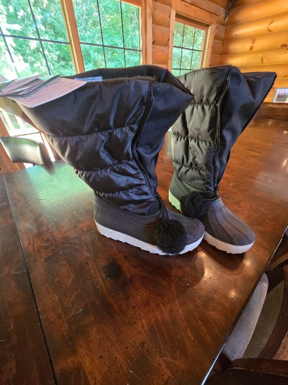 Pajar Fay waterproof/Insulated winter boots Women's size 8